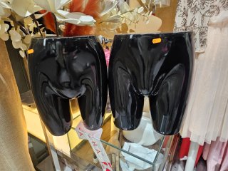Maniquíes Piernas Hombre y Mujer Negro