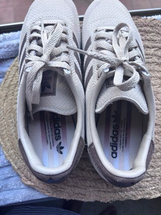Zapatillas Adidas LA Trainer Beige/Gris