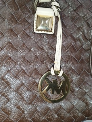 Bolso Michael Kors Marrón Trenzado Dorado