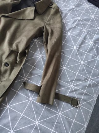 Gabardina verde caqui