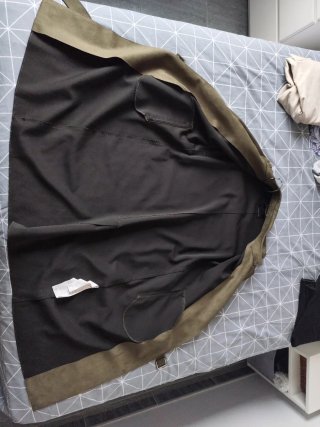 Gabardina verde caqui