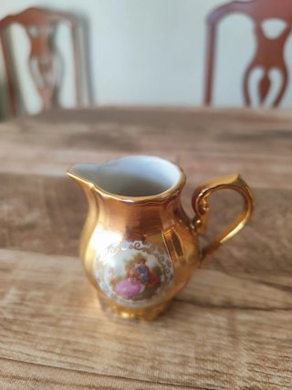 Juego de café porcelana oro nuevo