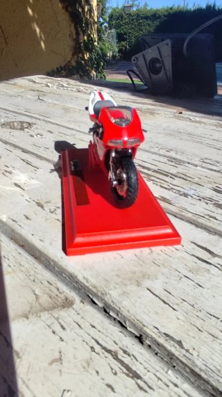 Miniatura Moto Ducati 996 1:18 Maisto