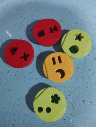 Tren de juguete para plastilina