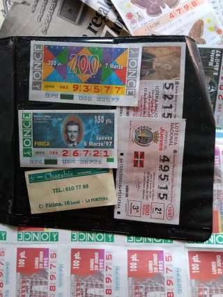 Loterías y cupones antiguos