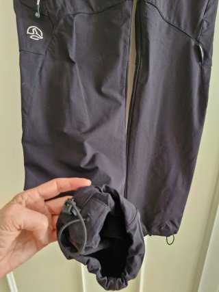 Pantalón senderismo mujer Ternua negro