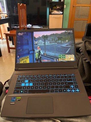 Portátil MSI i7 RTX 3050