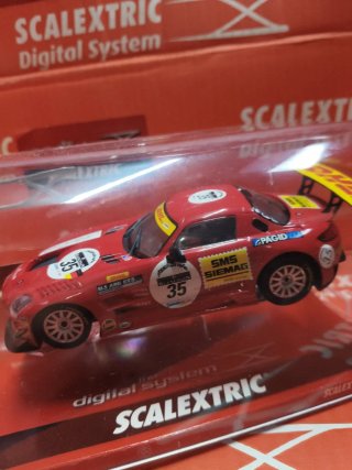 Scalextric Digital Mercedes SLS AMG GT3