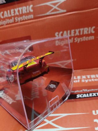 Scalextric Digital Mercedes SLS AMG GT3