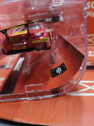 Scalextric Digital Mercedes SLS AMG GT3