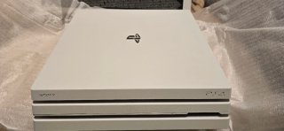 Consola PS4 Pro Blanca