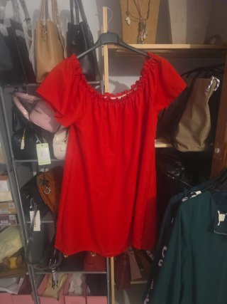 Vestido rojo escotado