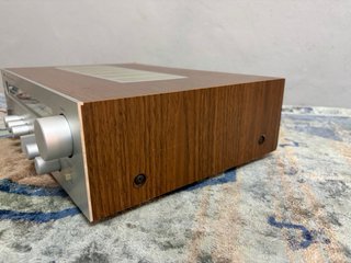 AMPLIFICADOR YAMAHA R300