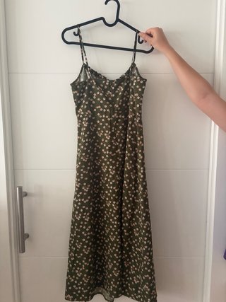 Vestido Shein flores verde y rosa Talla S