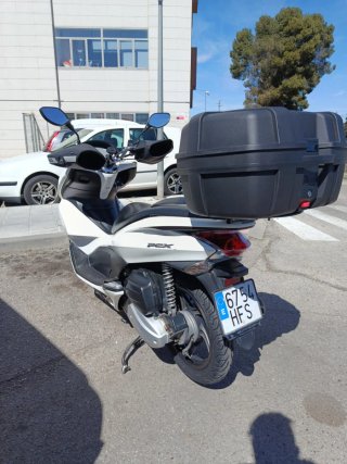 Honda PCX 125cc 2011 Blanca