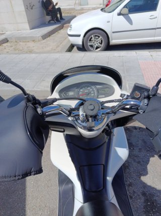 Honda PCX 125cc 2011 Blanca