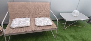 Tavolo da giardino in vetro e metallo