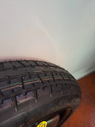 Rueda de repuesto Toyota Corolla