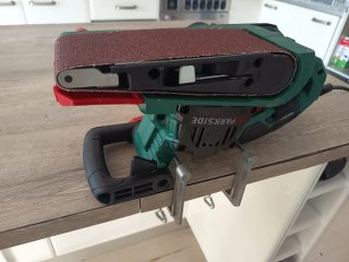 Lijadora de banda Parkside PBSD 600 A1