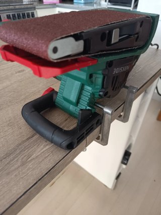 Lijadora de banda Parkside PBSD 600 A1