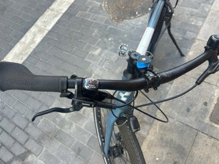 Bicicleta CUBE SHIMANO