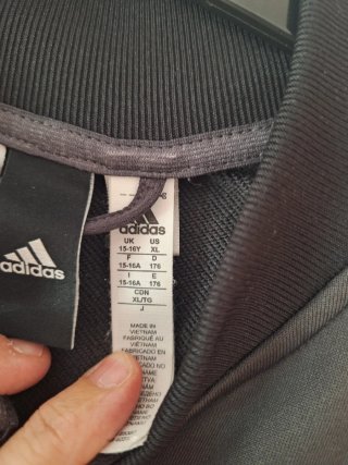 Chaqueta Adidas Talla 15-16