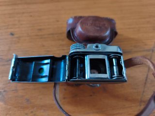 Mini cámara Mycro con funda de cuero