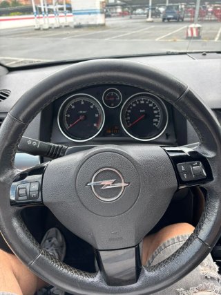Opel Astra 2009
