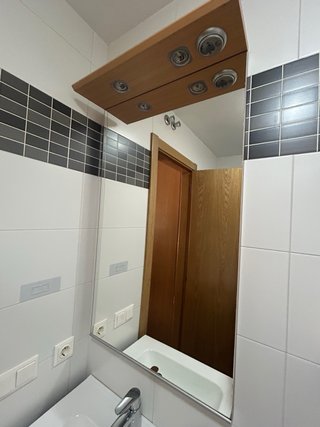 Mueble de baño madera y cristal