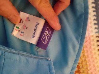 Chaqueta Reebok Vintage Azul y Negra