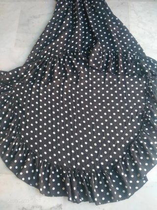 Vestido lunares corto delante largo detrás