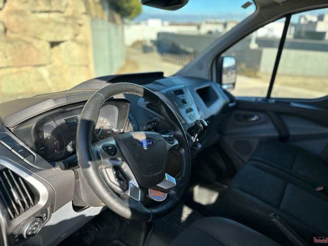 Ford Transit Custom 2017. Lista para trabajar