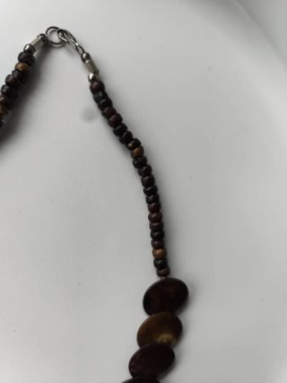 Collar corto de cuentas