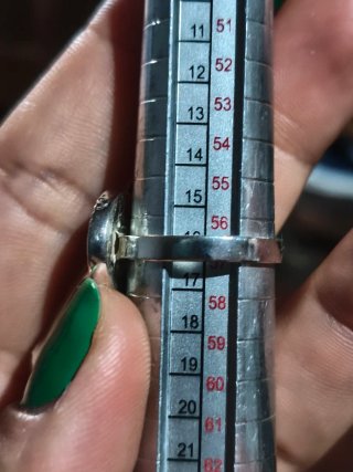 Anillo tipo sello antiguo en plata