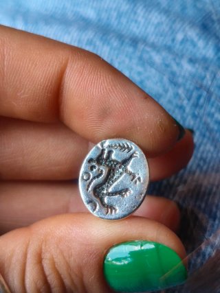 Anillo tipo sello antiguo en plata