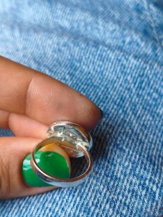 Anillo tipo sello antiguo en plata