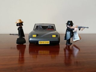 3162 Coche Deportivo y Mafiosos