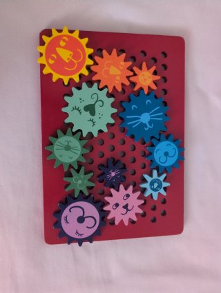 Juego de engranajes de animales en forma de rueda
