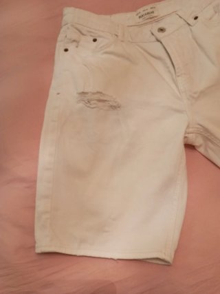 Pantalón corto vaquero blanco Pull&Bear