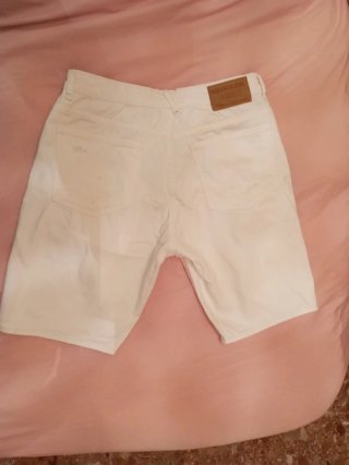 Pantalón corto vaquero blanco Pull&Bear