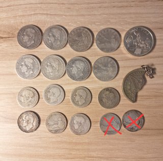 143,61 gramos en Monedas Plata