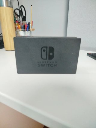 Nintendo Switch 1 2017