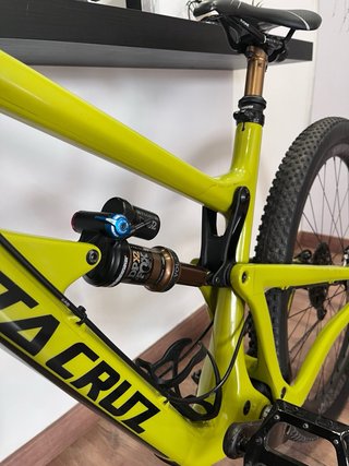 Bicicleta Santa Cruz Hightower LT CC
