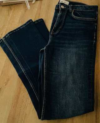 Vaqueros Zara Oscuro T38
