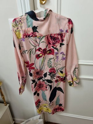 Vestido Vadim floral talla S