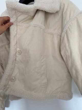 Chaqueta Hollister pelo sintético beige