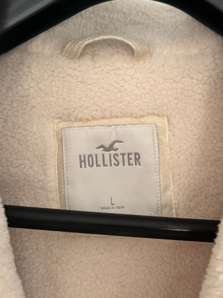 Chaqueta Hollister pelo sintético beige