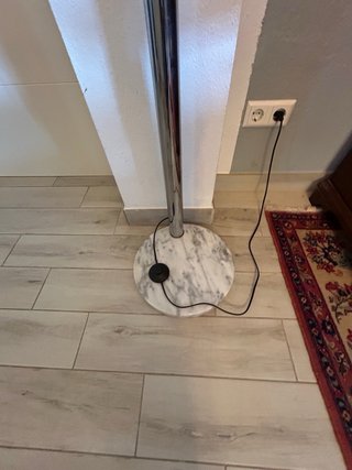 Lámpara de pie moderna