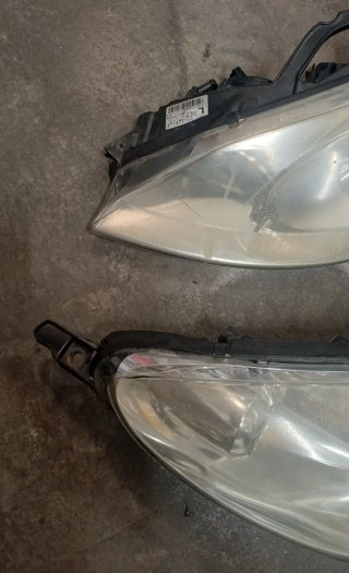 Faros Peugeot 407