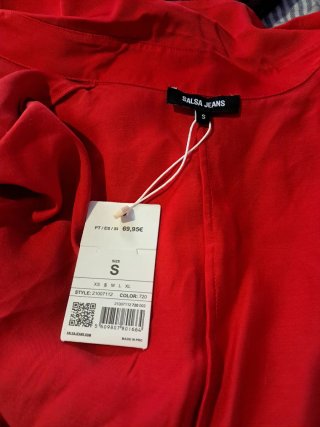 Camisa roja elegante